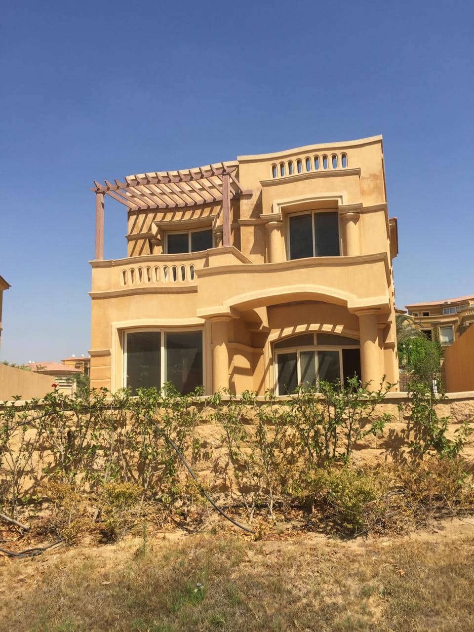  | Villa