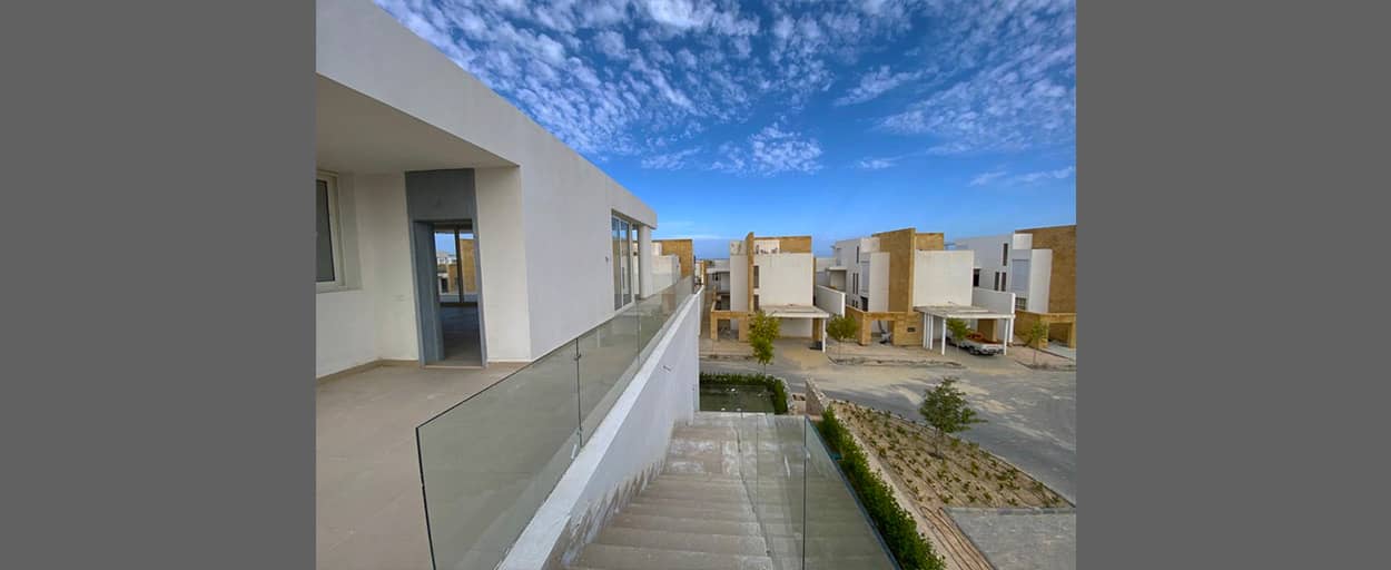 Seashell | Townhouse