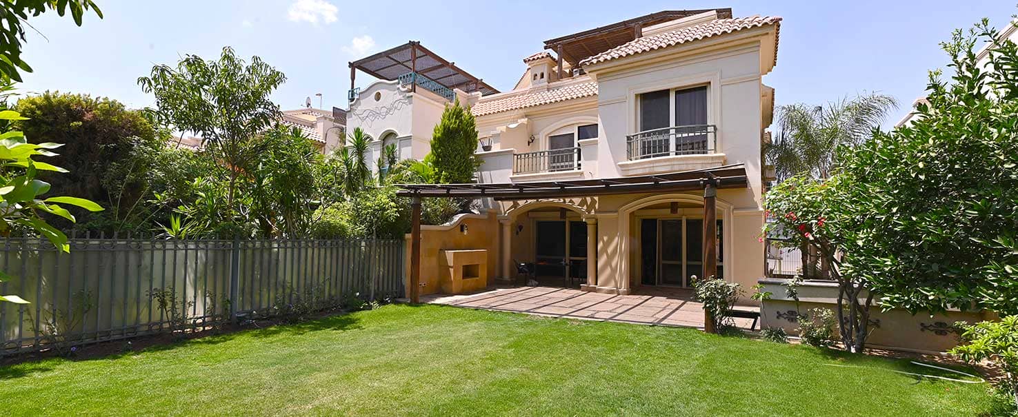 El Patio | Villa
