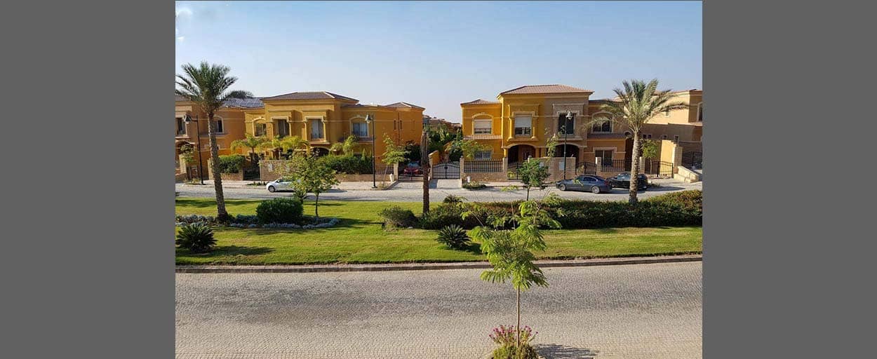 Royal Meadows | تاون هاوس