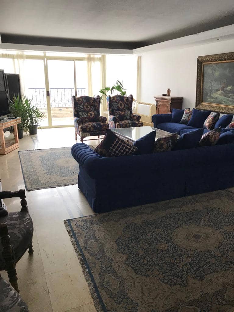  | Villa