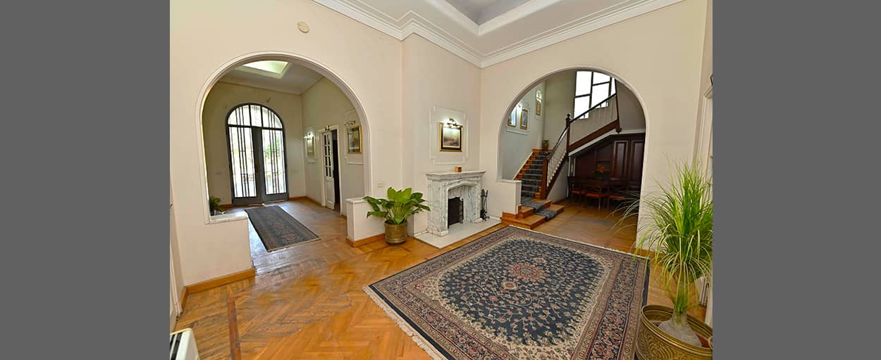 | Villa