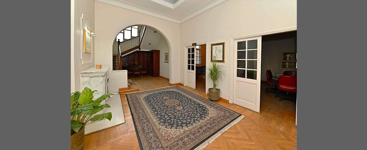 | Villa
