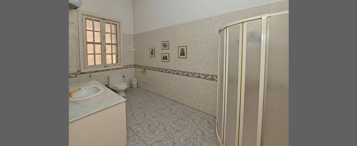  | Villa