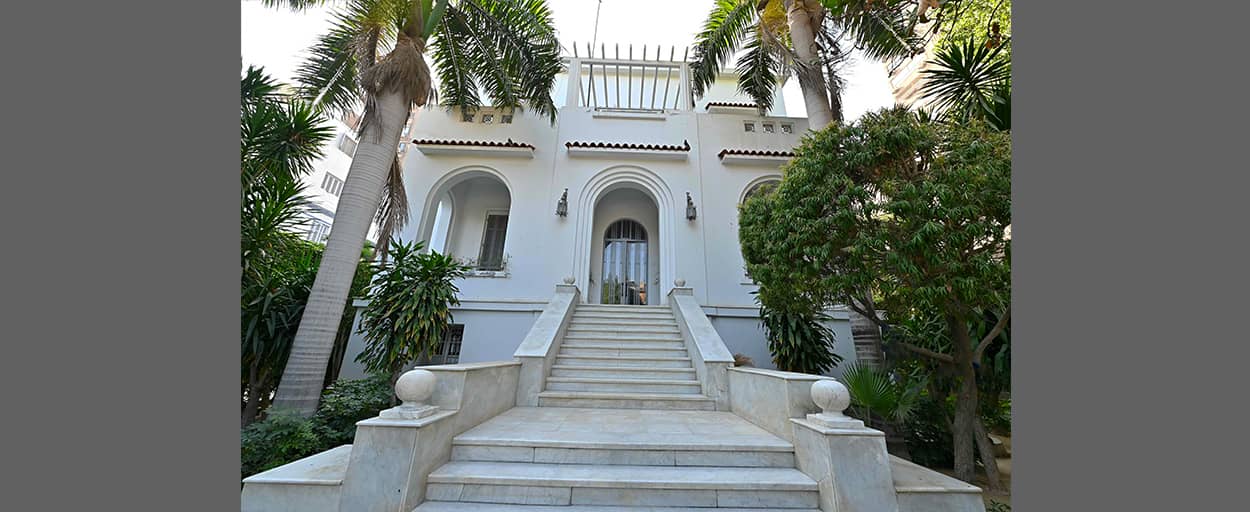  | Villa