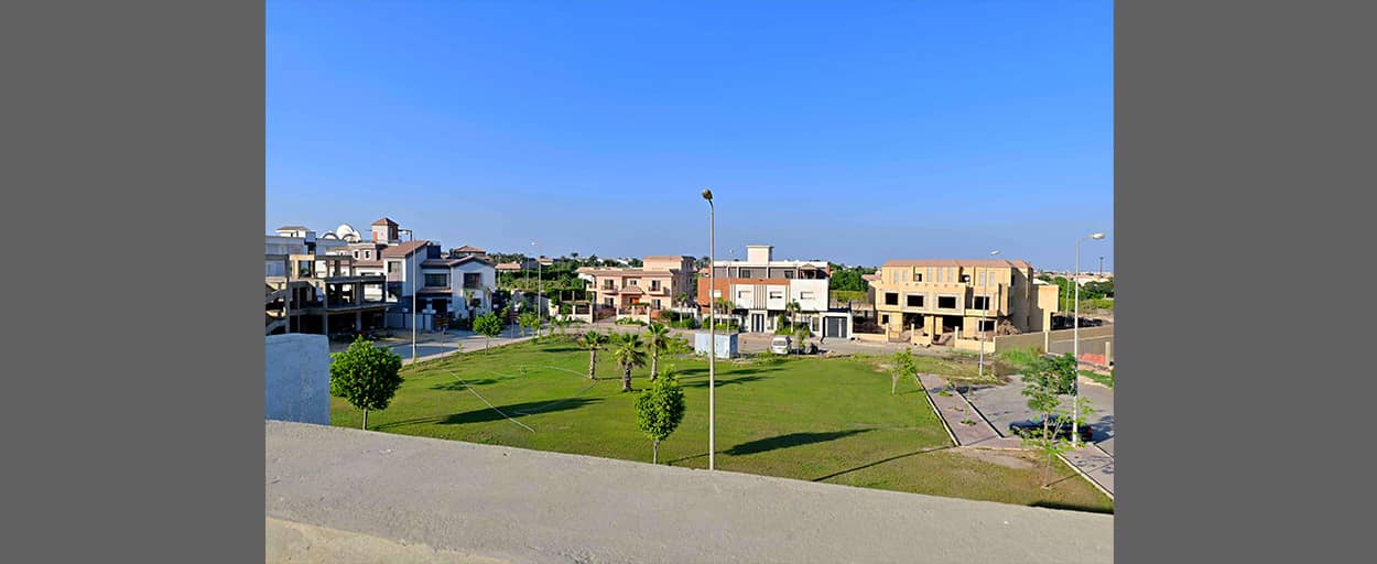 District 13 | Villa