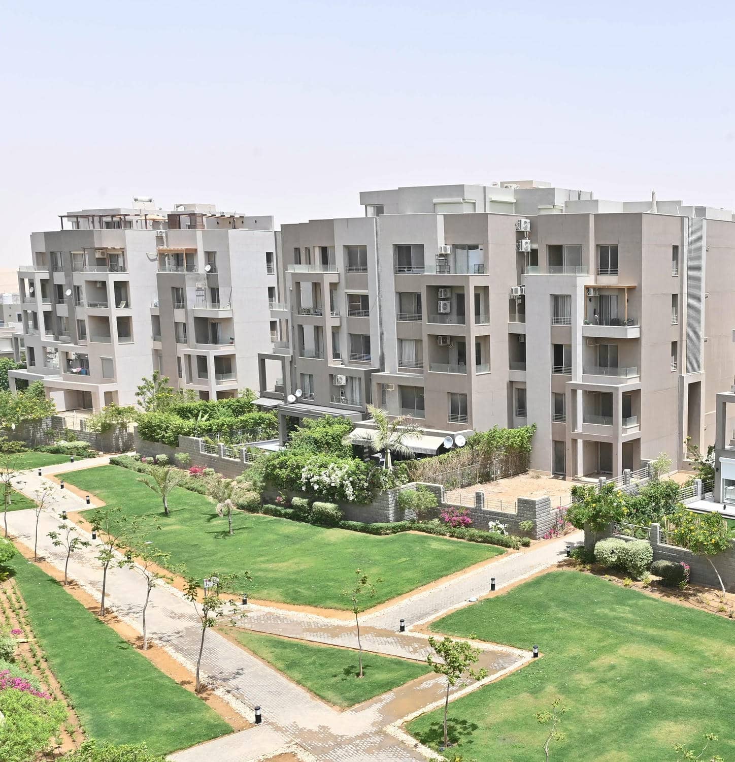 Village Gardens Katameya | شقة