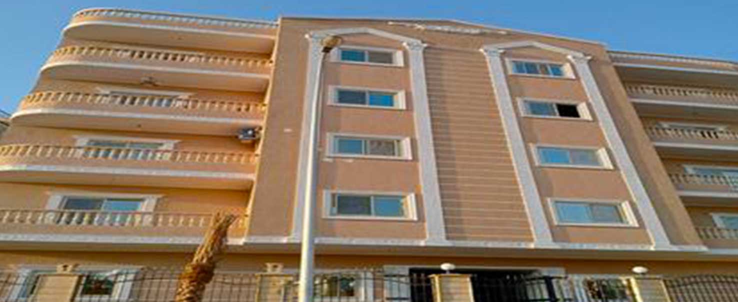 El Banafseg | Building
