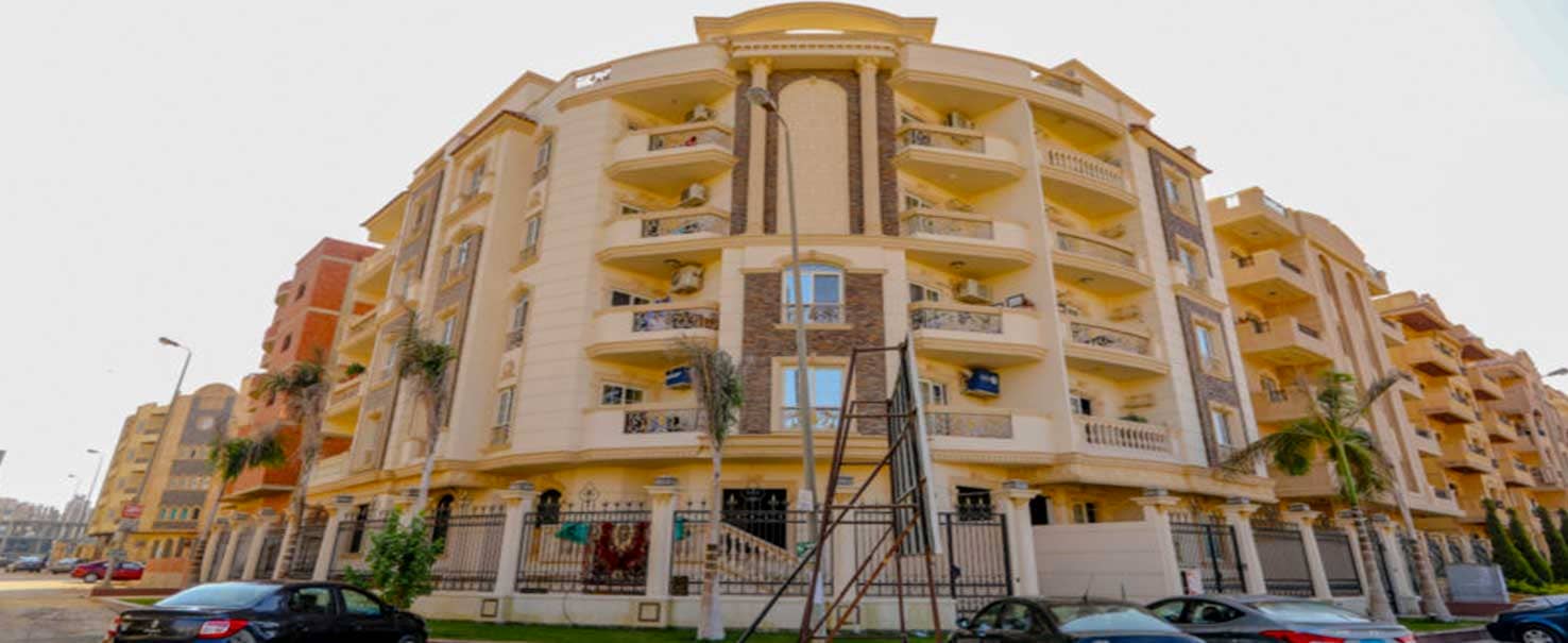 El Banafseg | Building