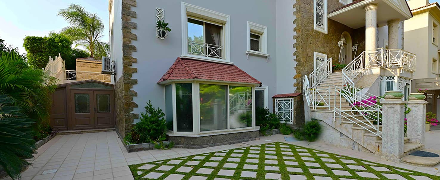  | Villa