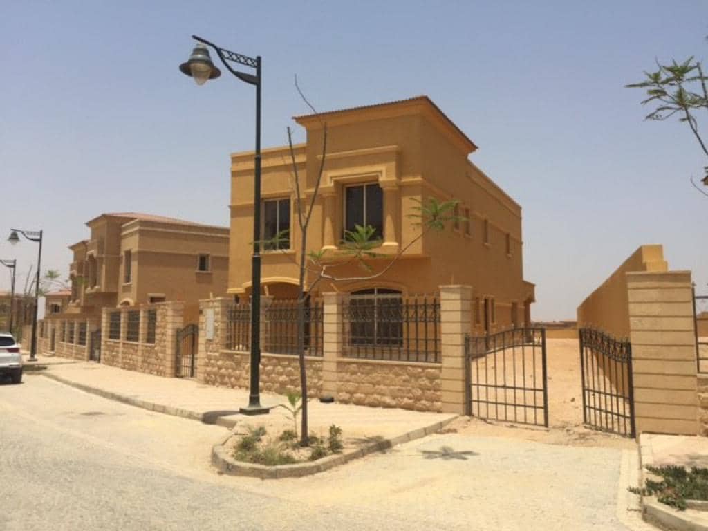 Royal Meadows | فيلا
