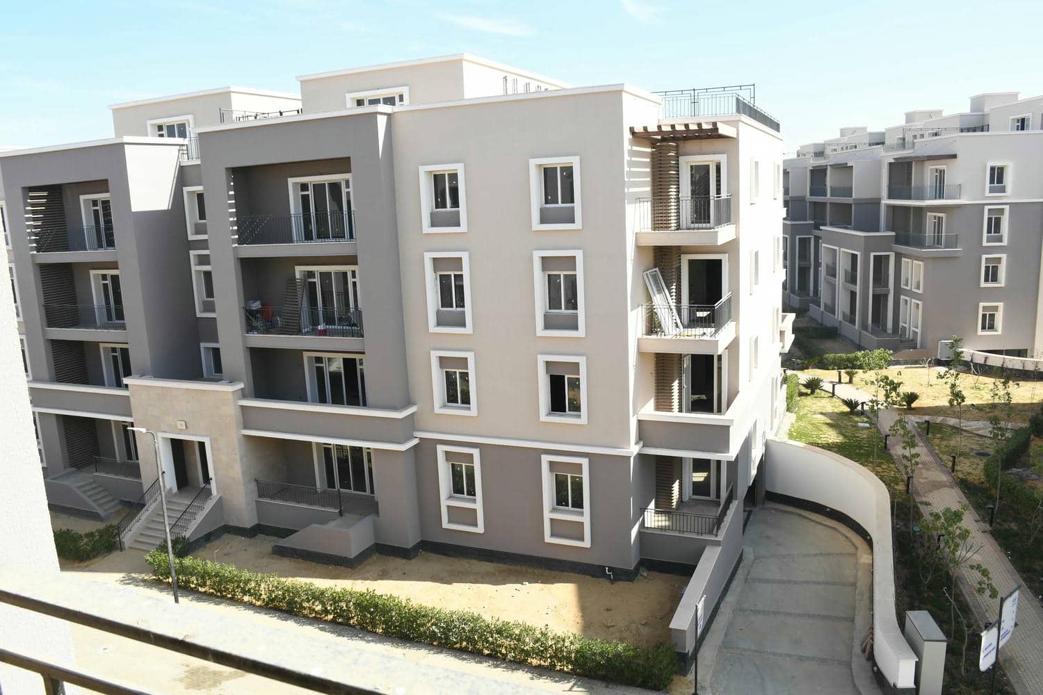 October Plaza | Apartment