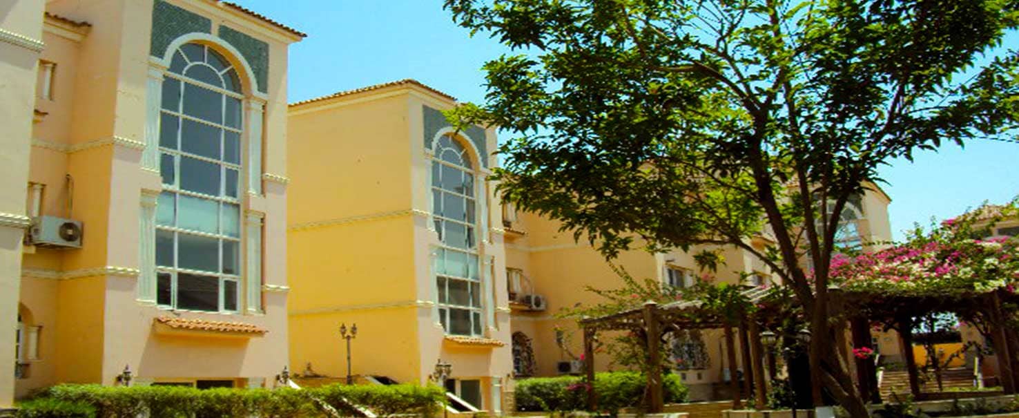 El Nada | Villa