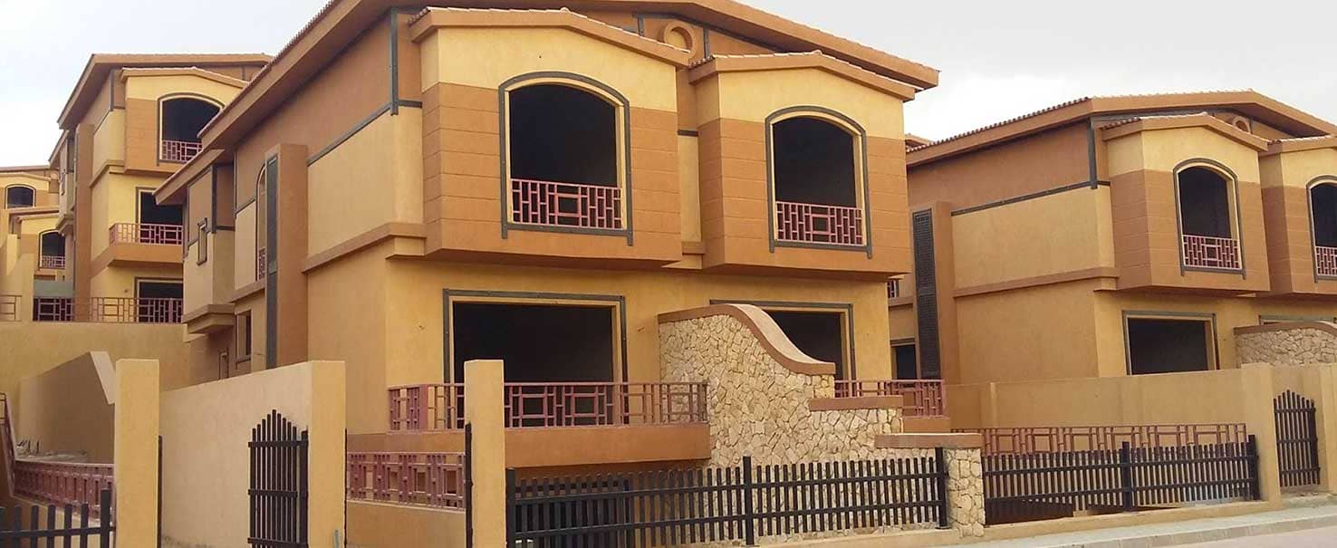 Pyramids Walk | Twin-house