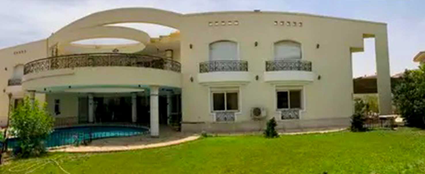 El Hay El Motamayez | Villa