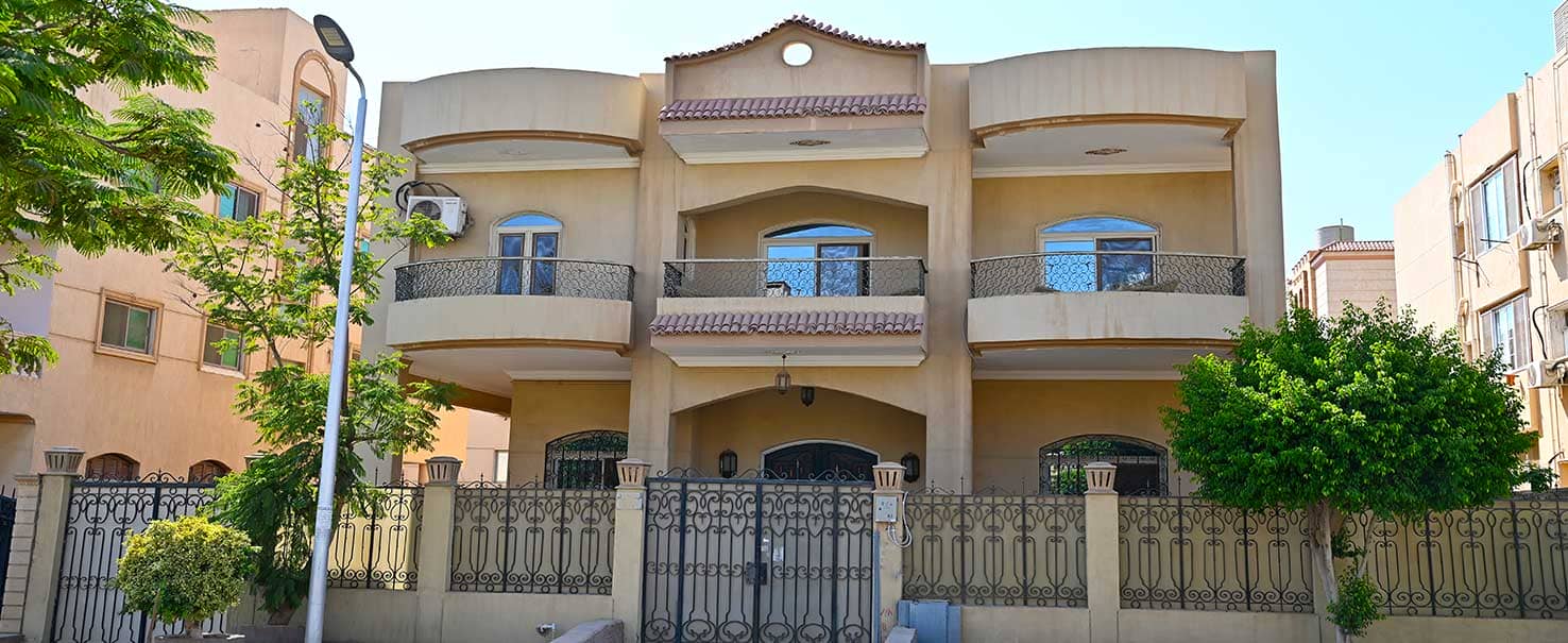 El Shwayfat | Villa