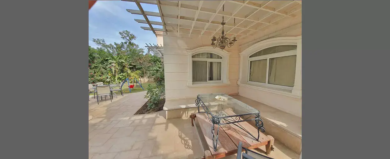  | Villa