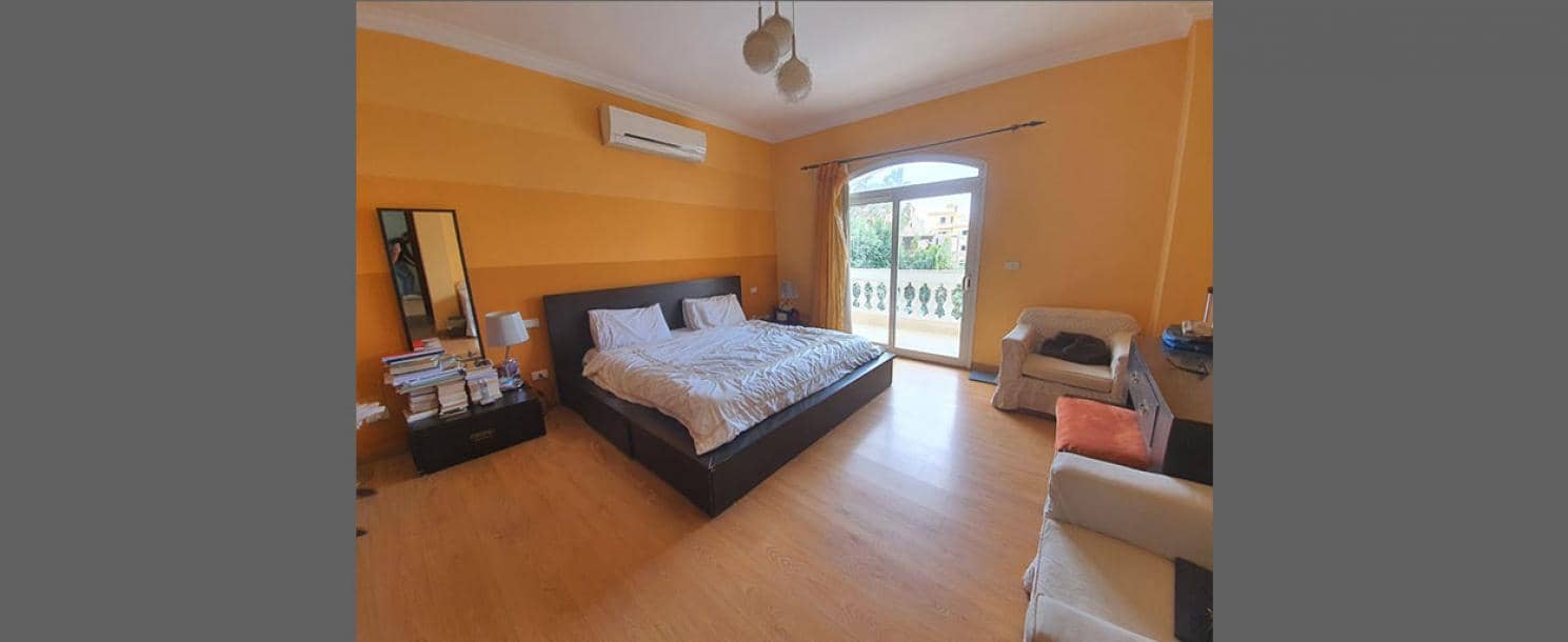  | Villa