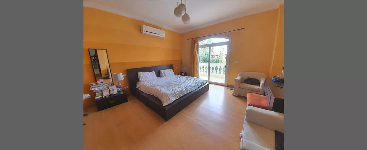  | Villa
