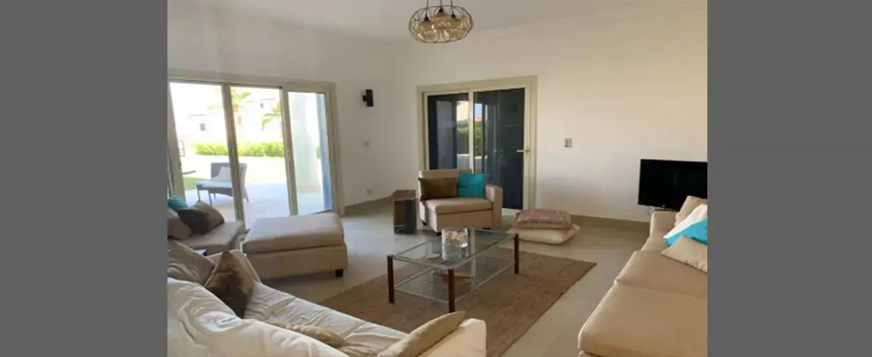  | Villa