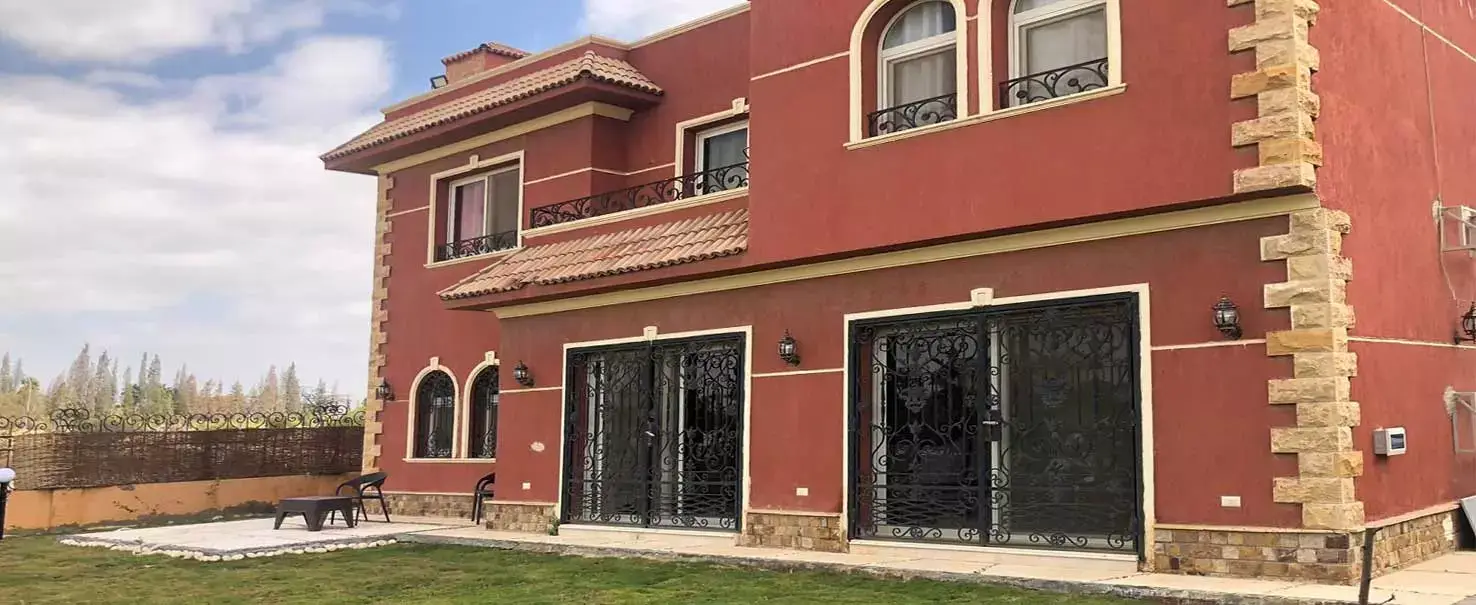 hyperone | Villa