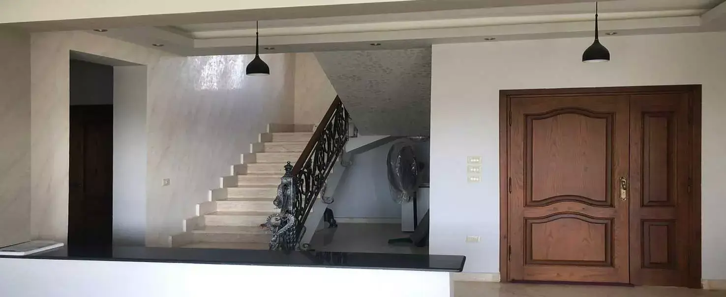 hyperone | Villa