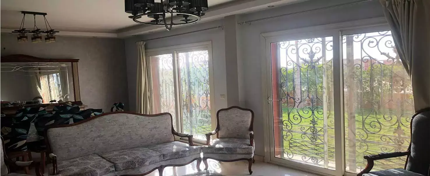 hyperone | Villa