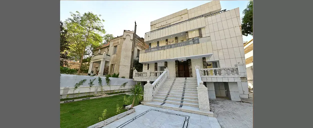  | Villa