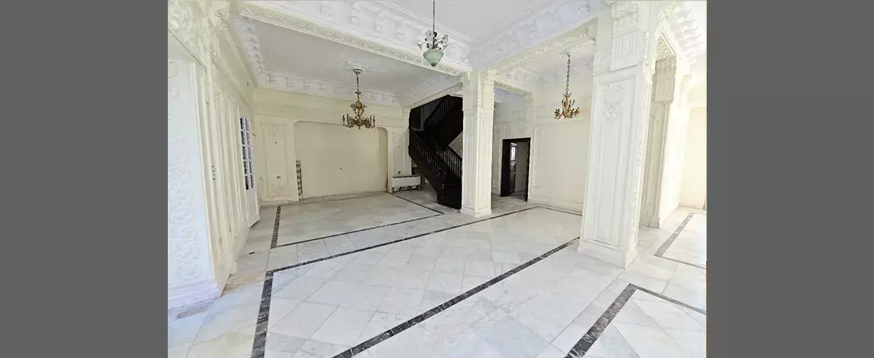  | Villa