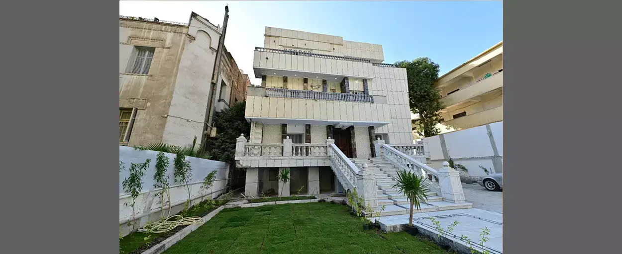  | Villa