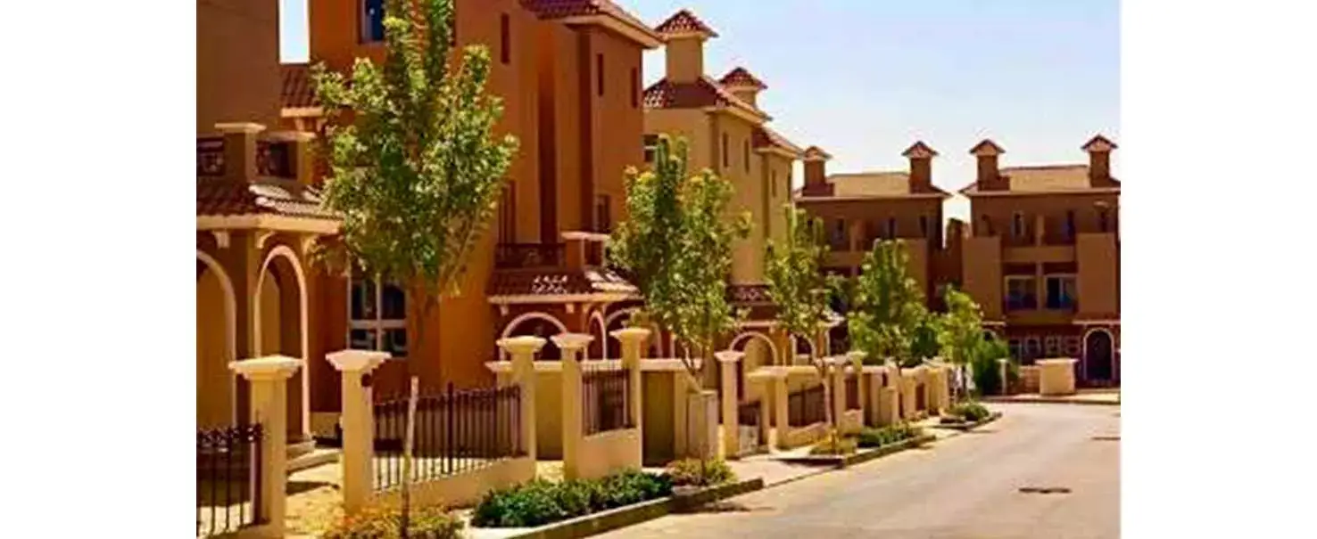 Patio Zahraa | Twin House