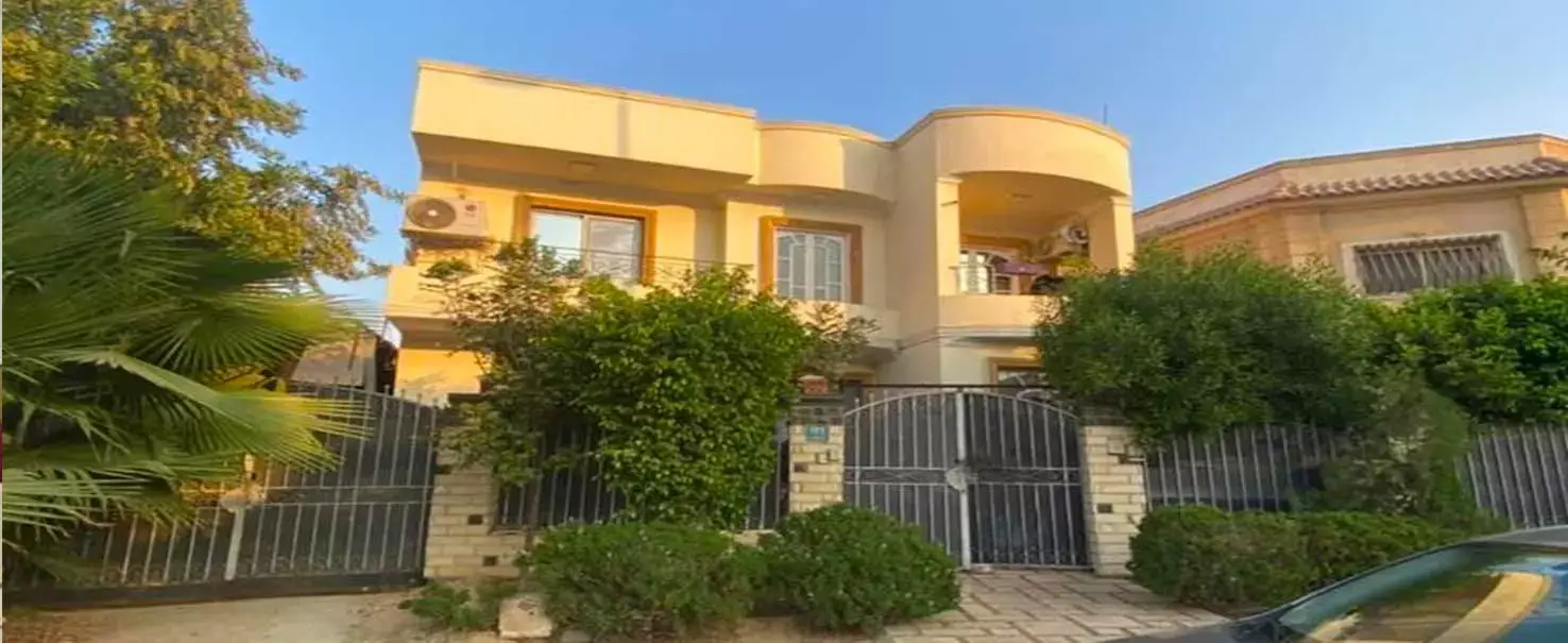  | Villa