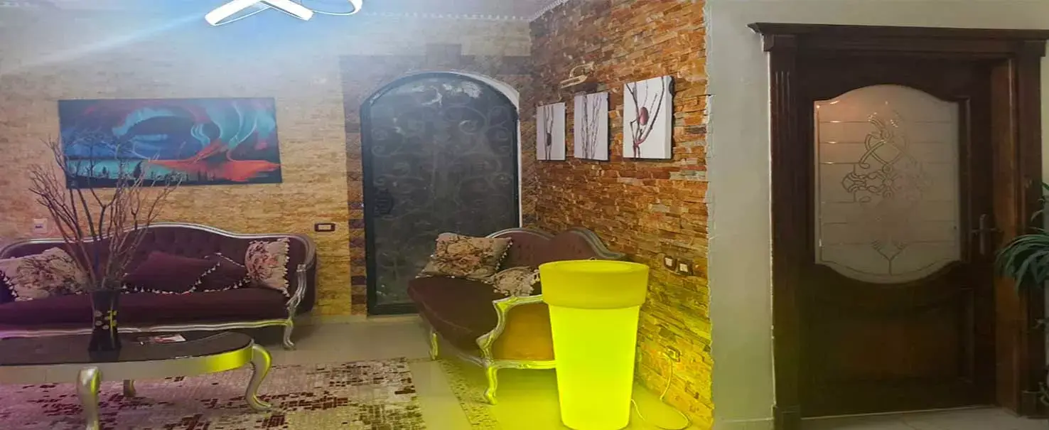  | Villa