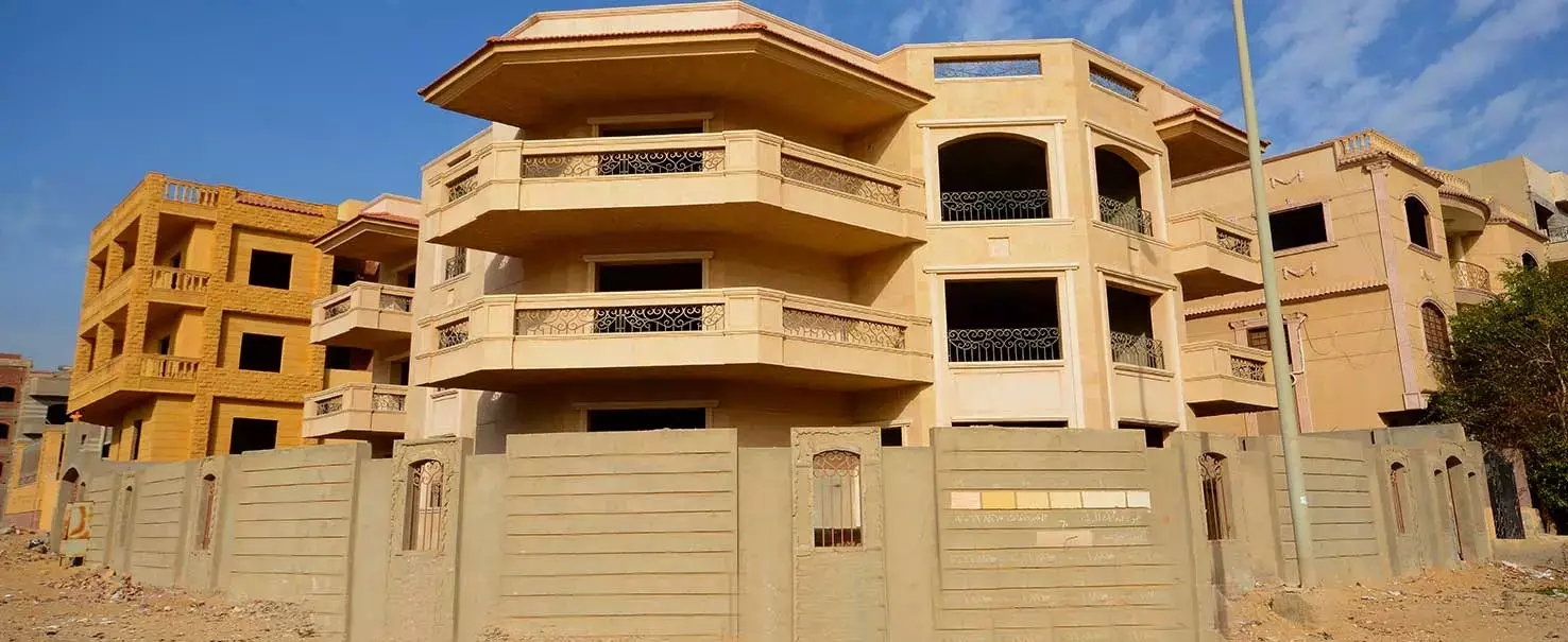 Yasmeen Greenland | Villa