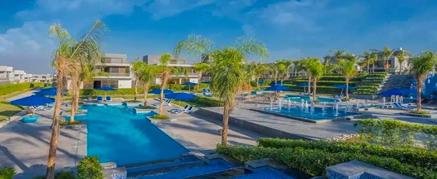 Patio Zahraa | Twin House