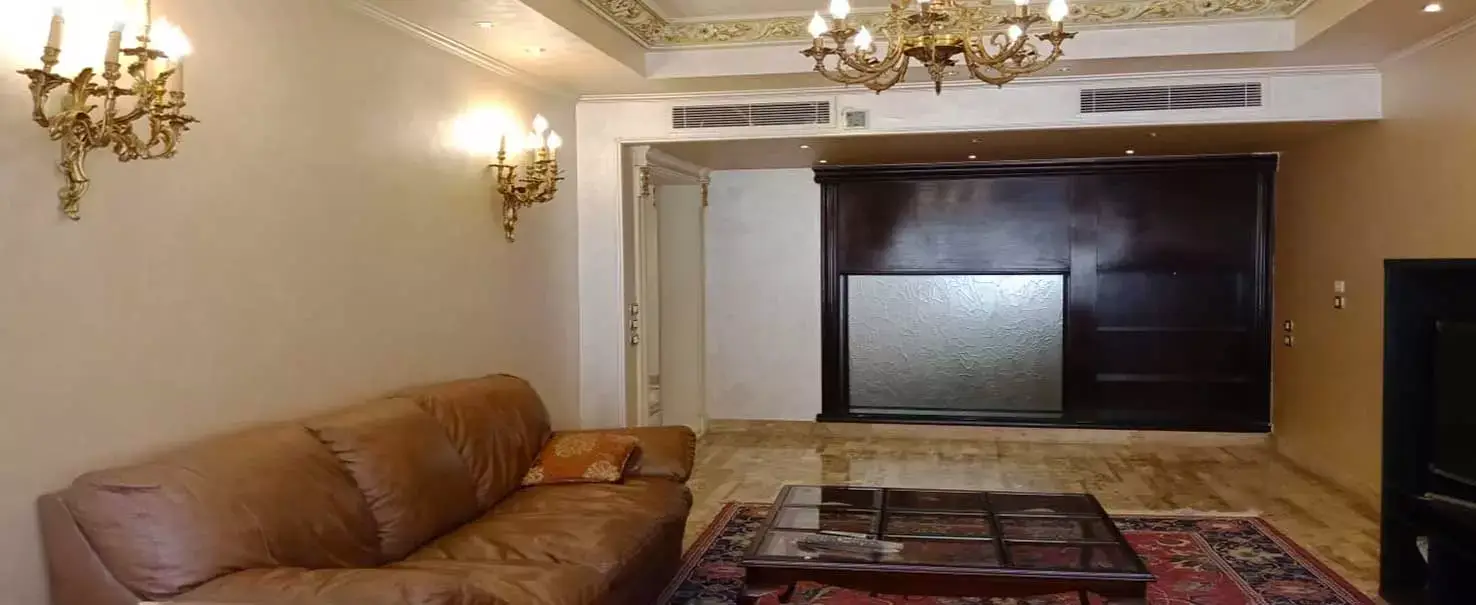 Sama Zayed | Townhouse