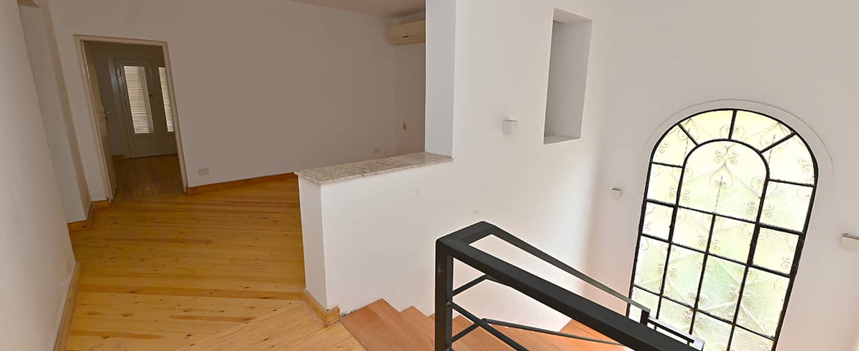  | Duplex