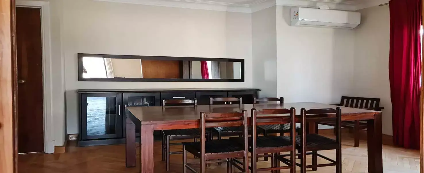 Sarayat | Penthouse