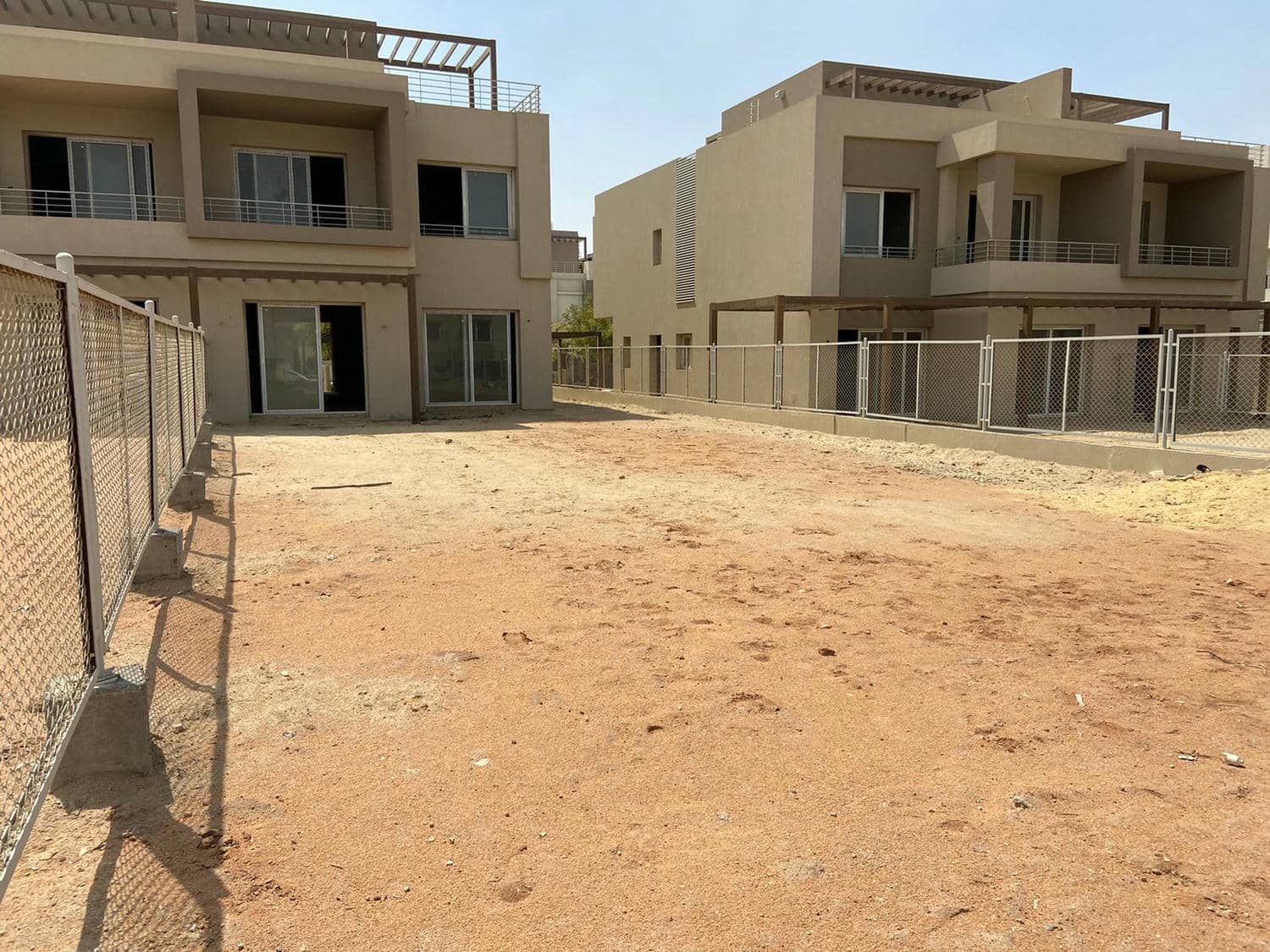 Palm Valley | Twin-house