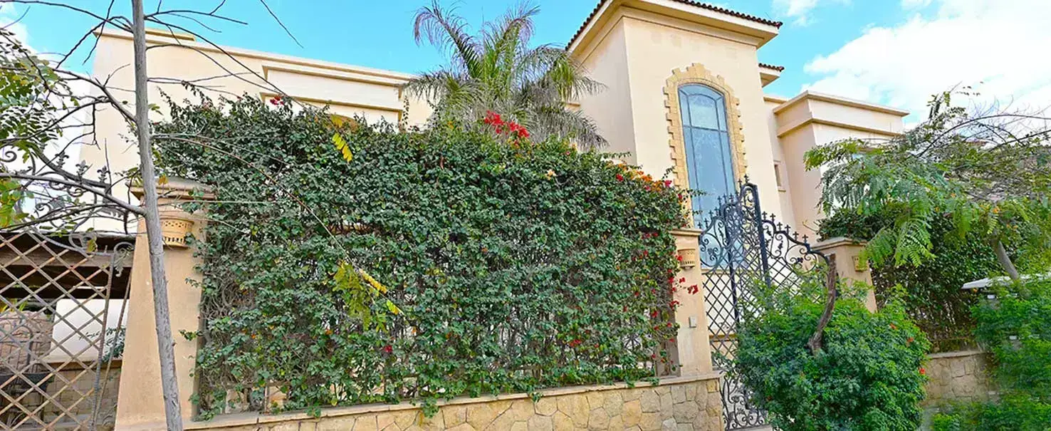  | Villa