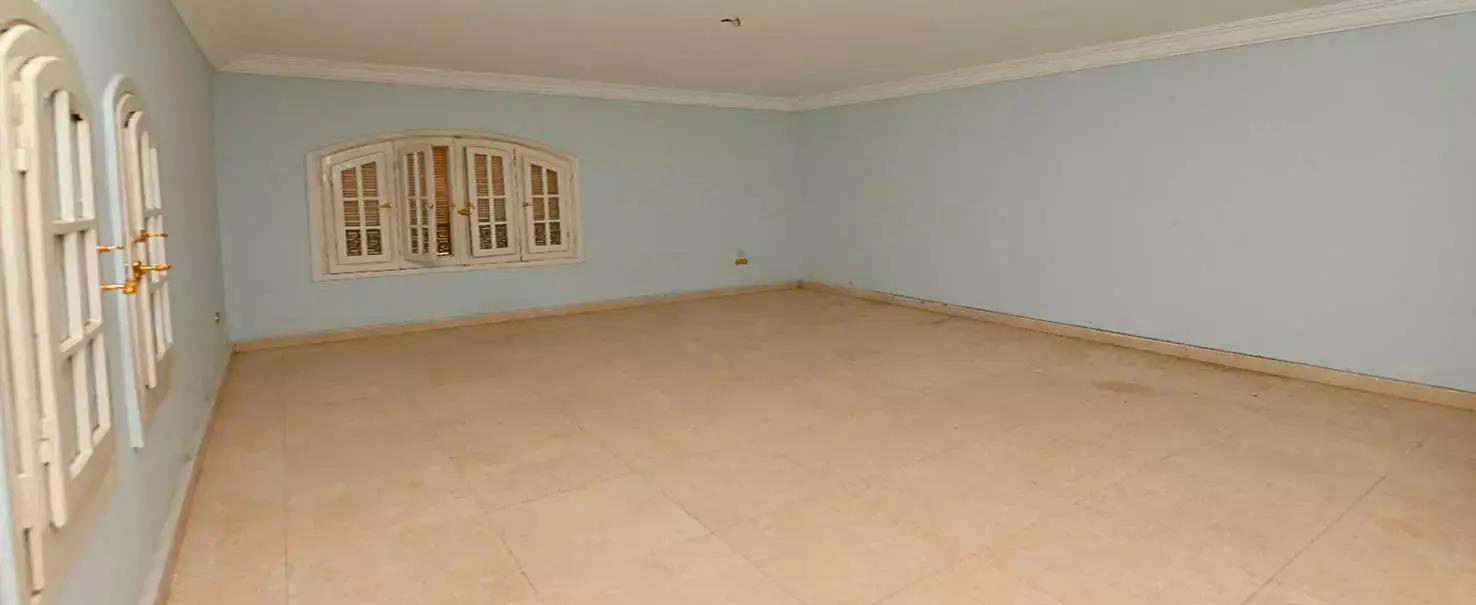 El Hay El Motamayez | Villa