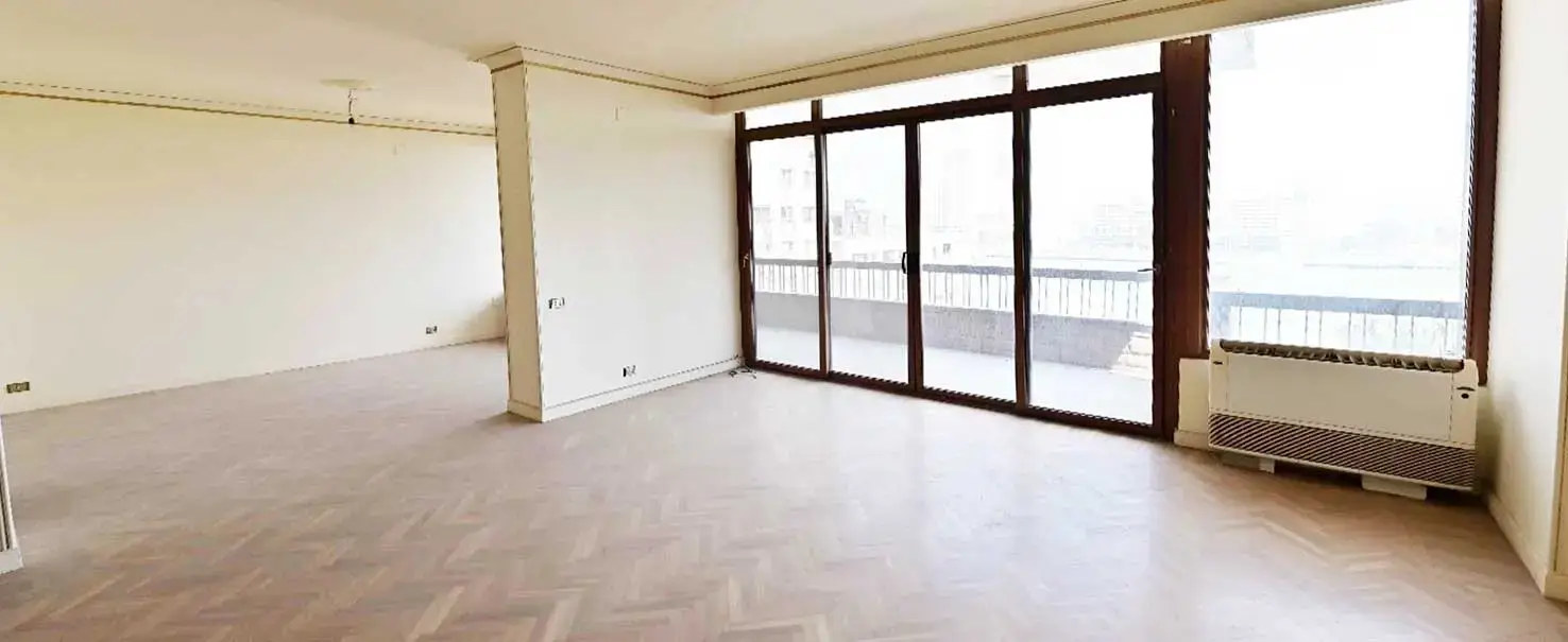  | Apartment