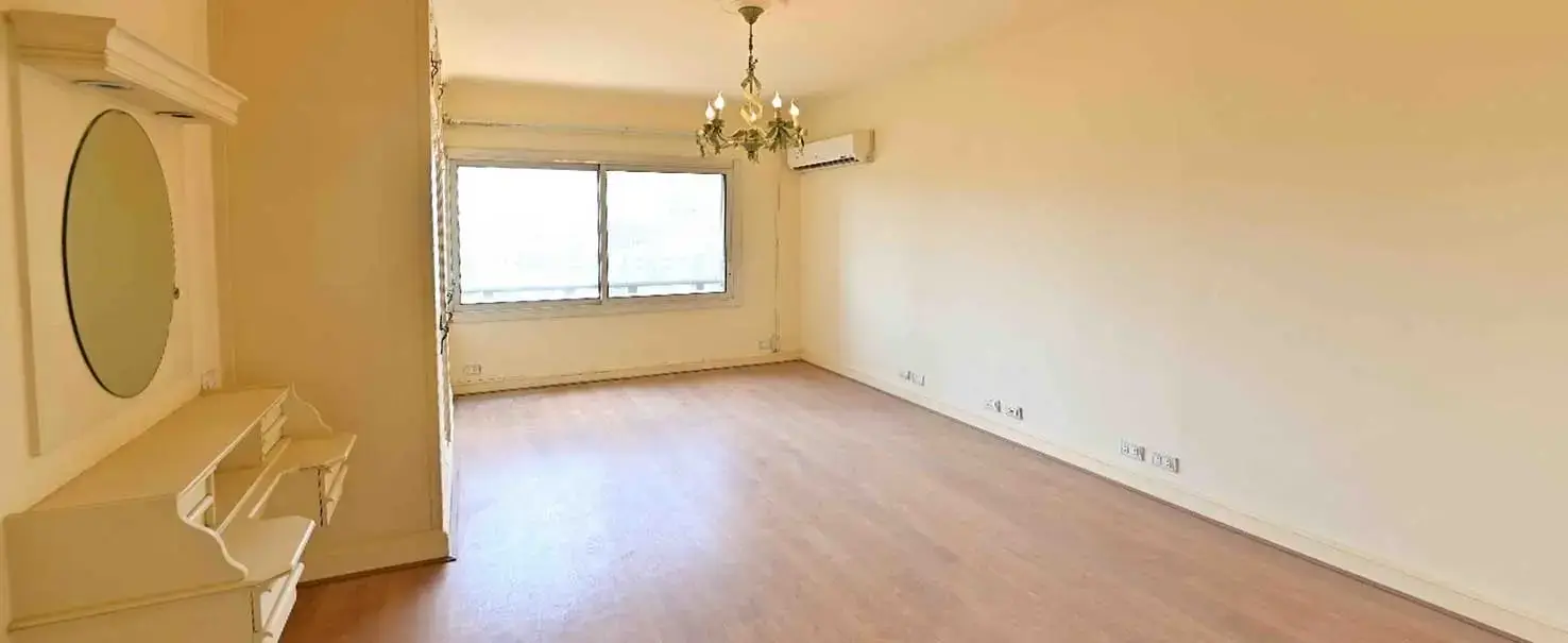  | Apartment