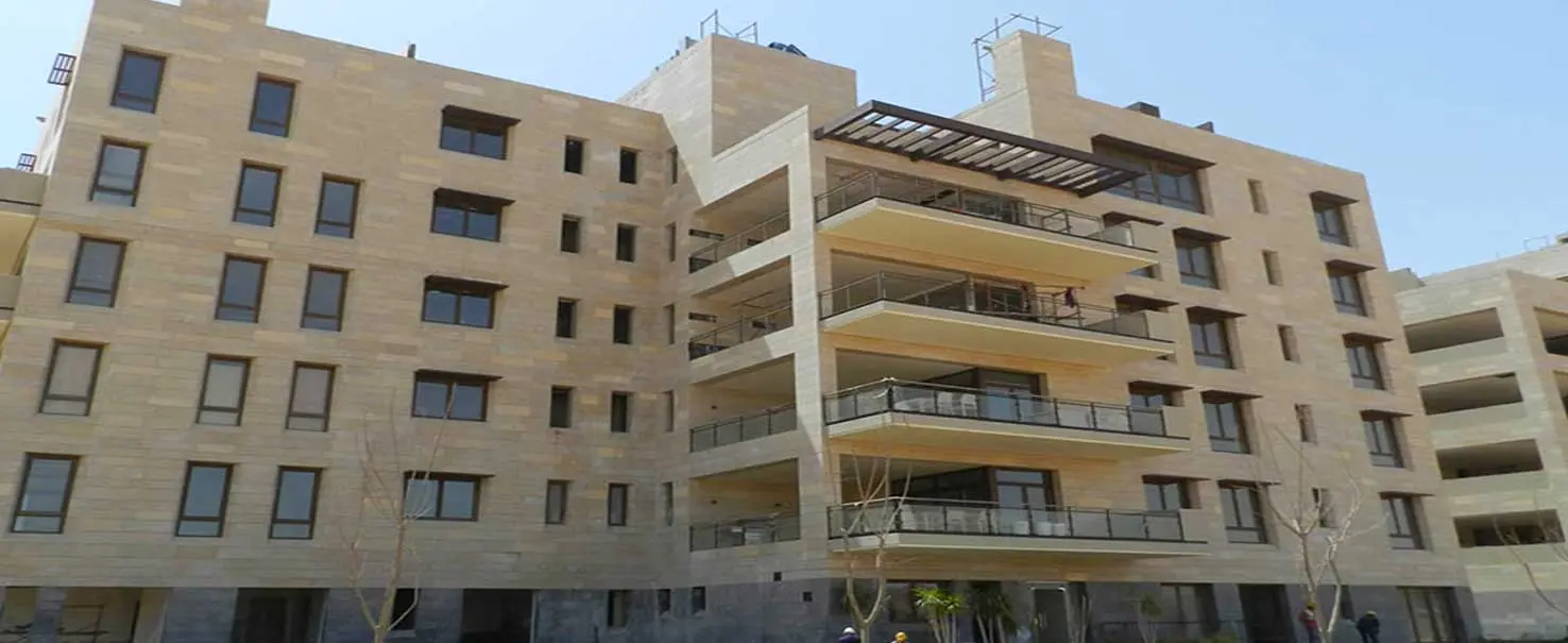 40 west | شقة