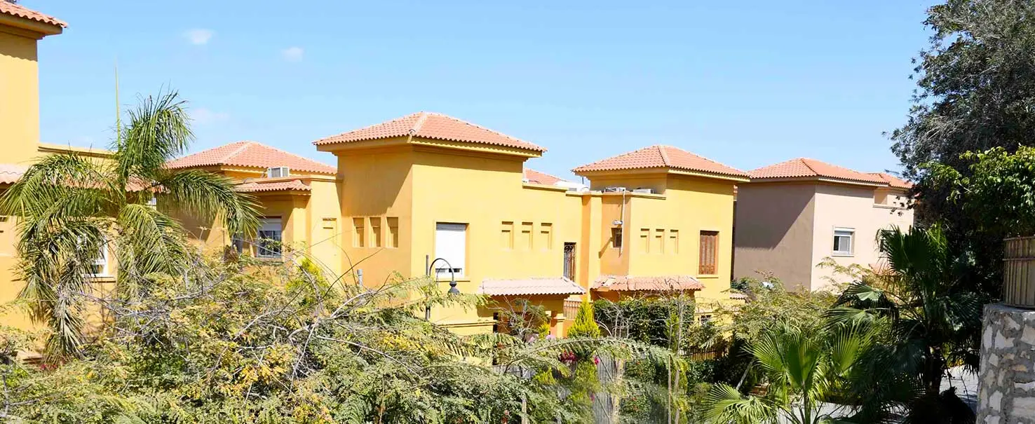 EL Guzeira | Villa