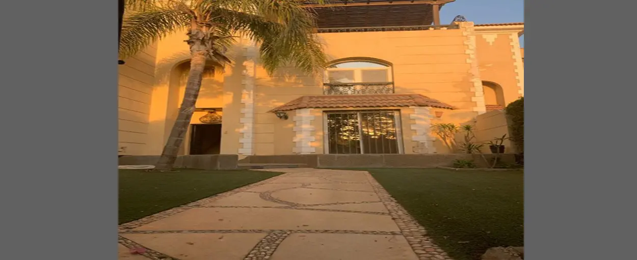 Mena Garden City | تاون هاوس