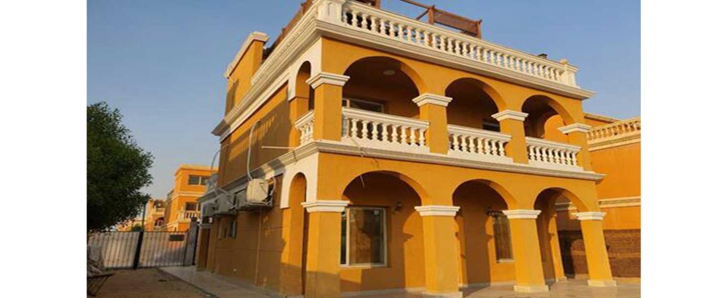  | Villa
