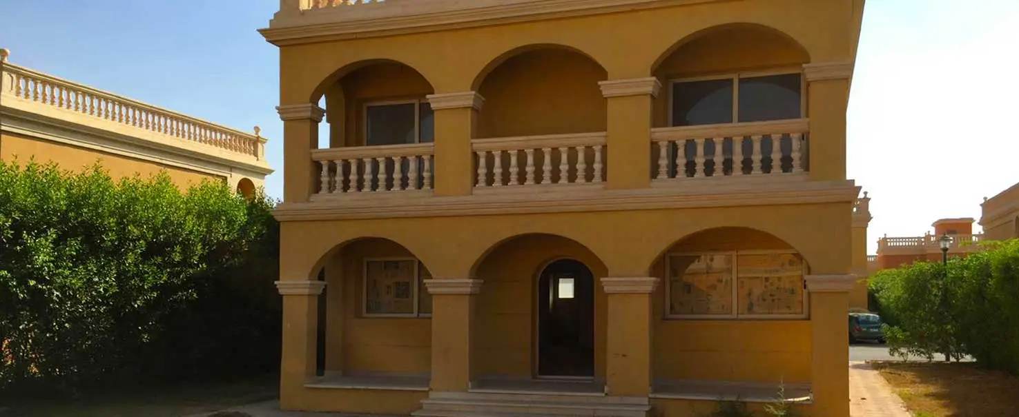  | Villa