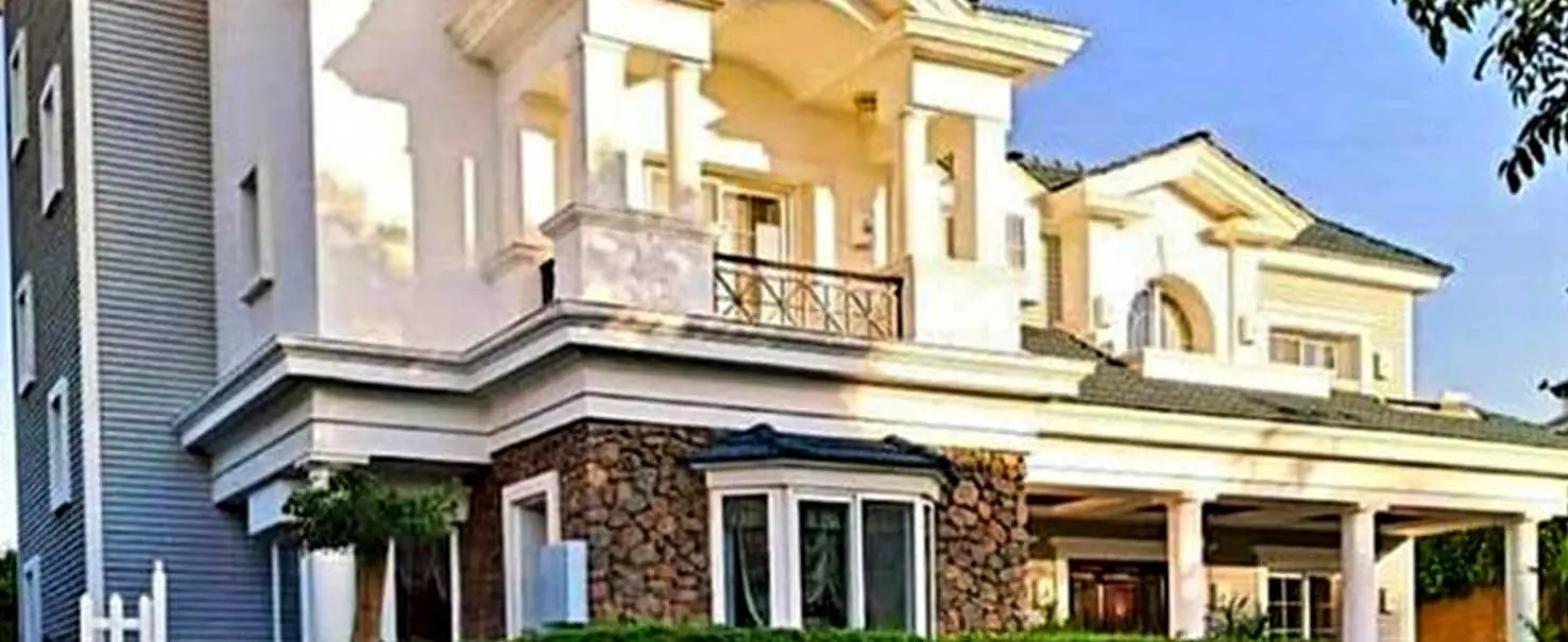 Mountain View iCity | Villa