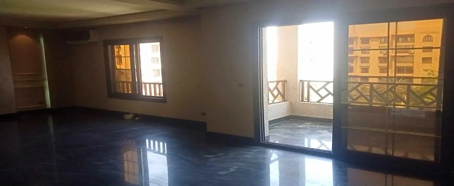  | Apartment